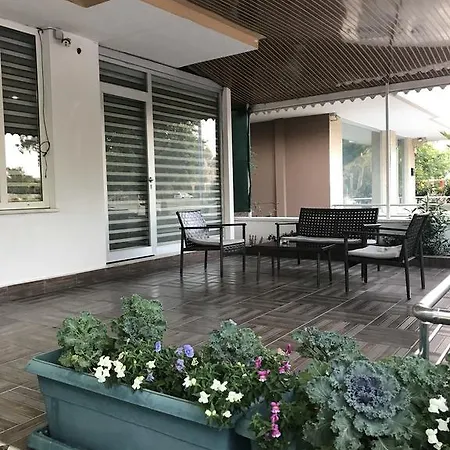 מלון Arinna Park