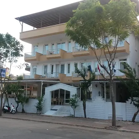 Arinna Park 3* אנטליה