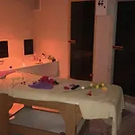 Arinna Park 3*