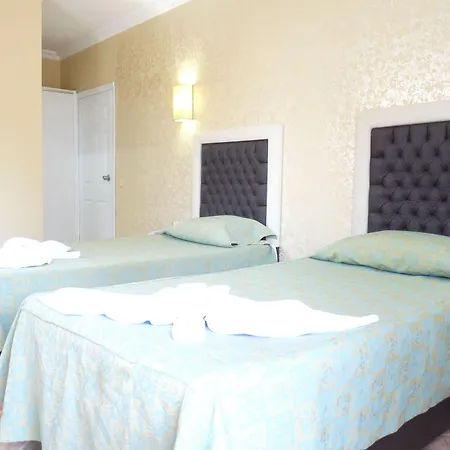 Arinna Park Hotel