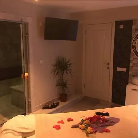 Arinna Park Αττάλεια