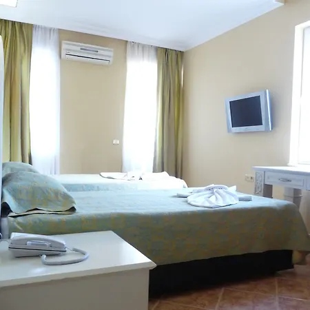 Arinna Park Ξενοδοχείο