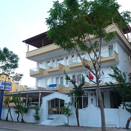 Otel Arinna Park
