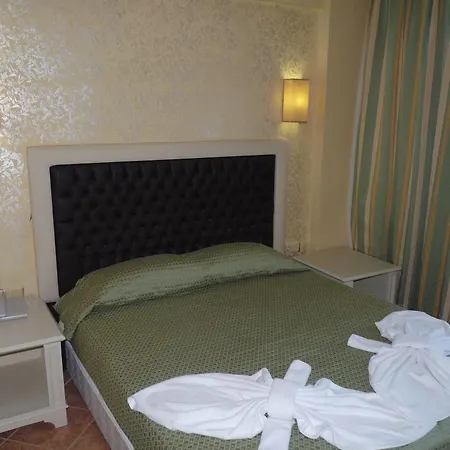 Arinna Park Otel