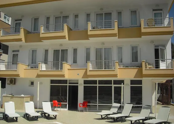 Arinna Park Hotel 3*