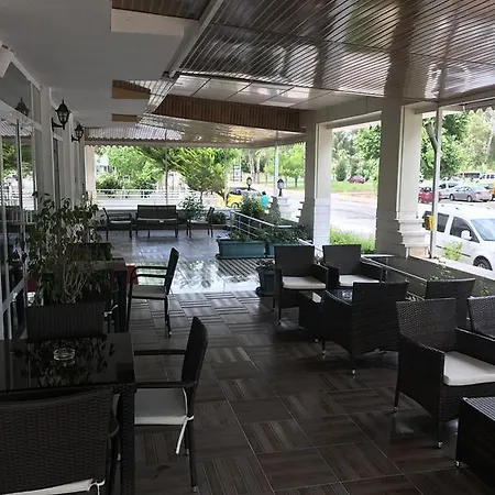 Arinna Park 3*